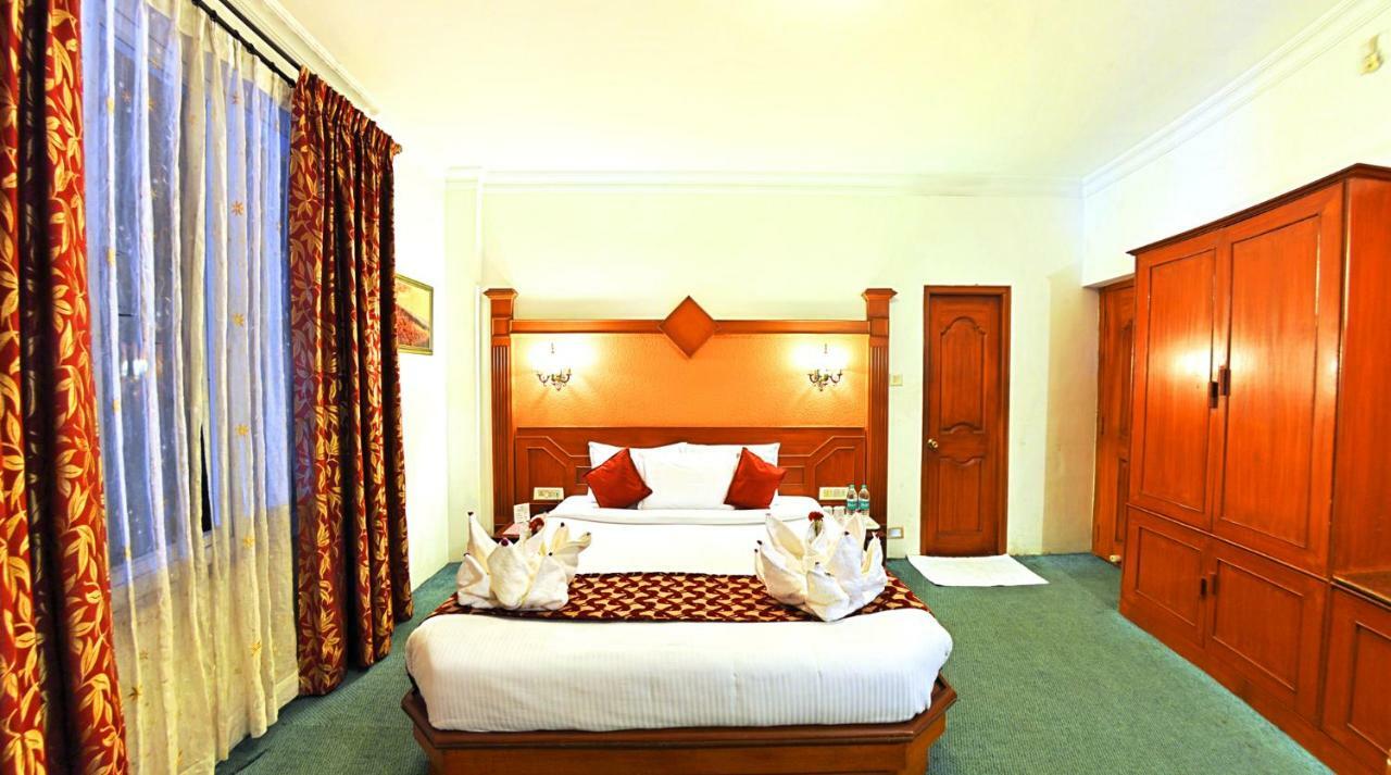 Hotel Welbeck Residency Ooty Esterno foto